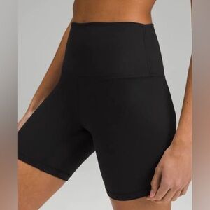 Lululemon black align shorts size 4